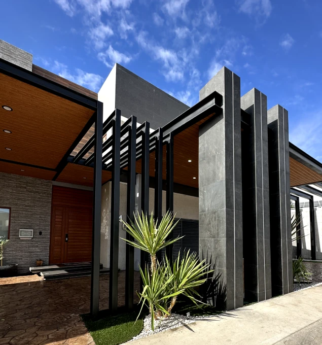 Contacta con Ackro Habita